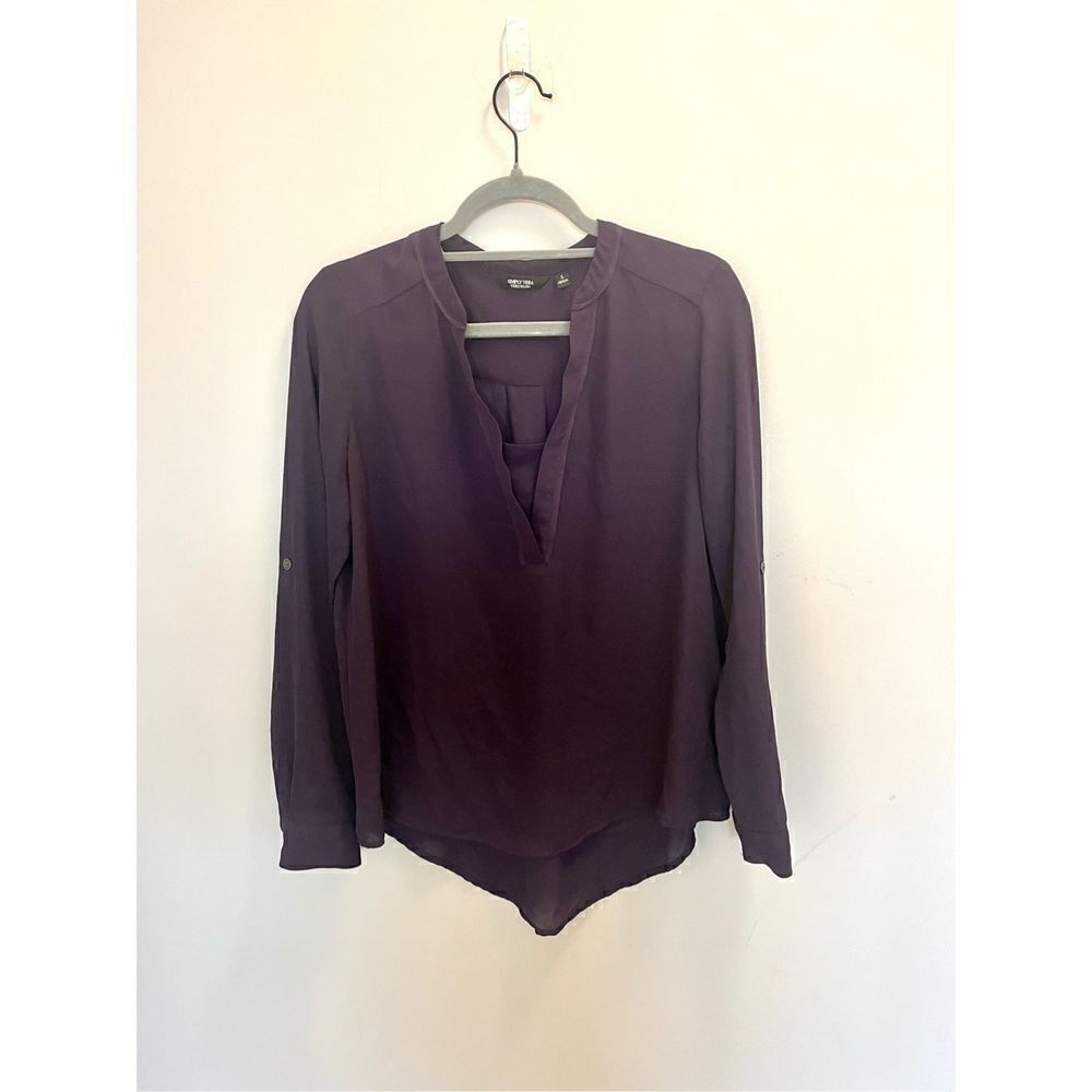 Simply Vera purple size small blouse